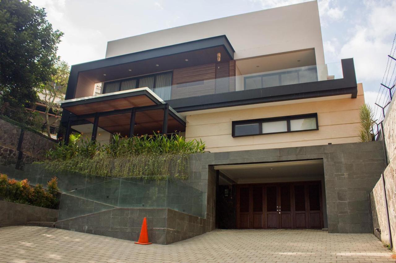 Villa Dago Pakar Bandung Exterior foto
